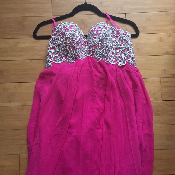 Prom Dress - Picture 4 of 4